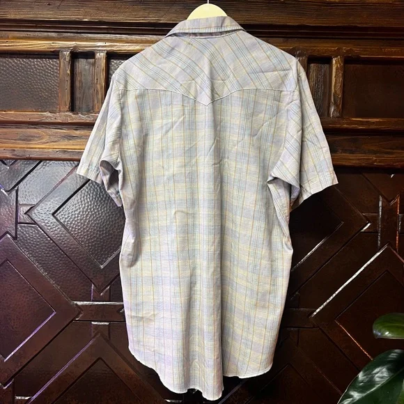 Vintage Men's Plaid Pearl Snap Short Sleeve Shirt - Size Large - Picture 3 of 14